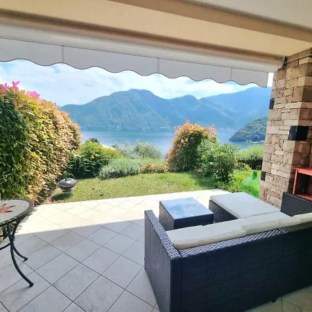 Rosa Apartamento Lenno